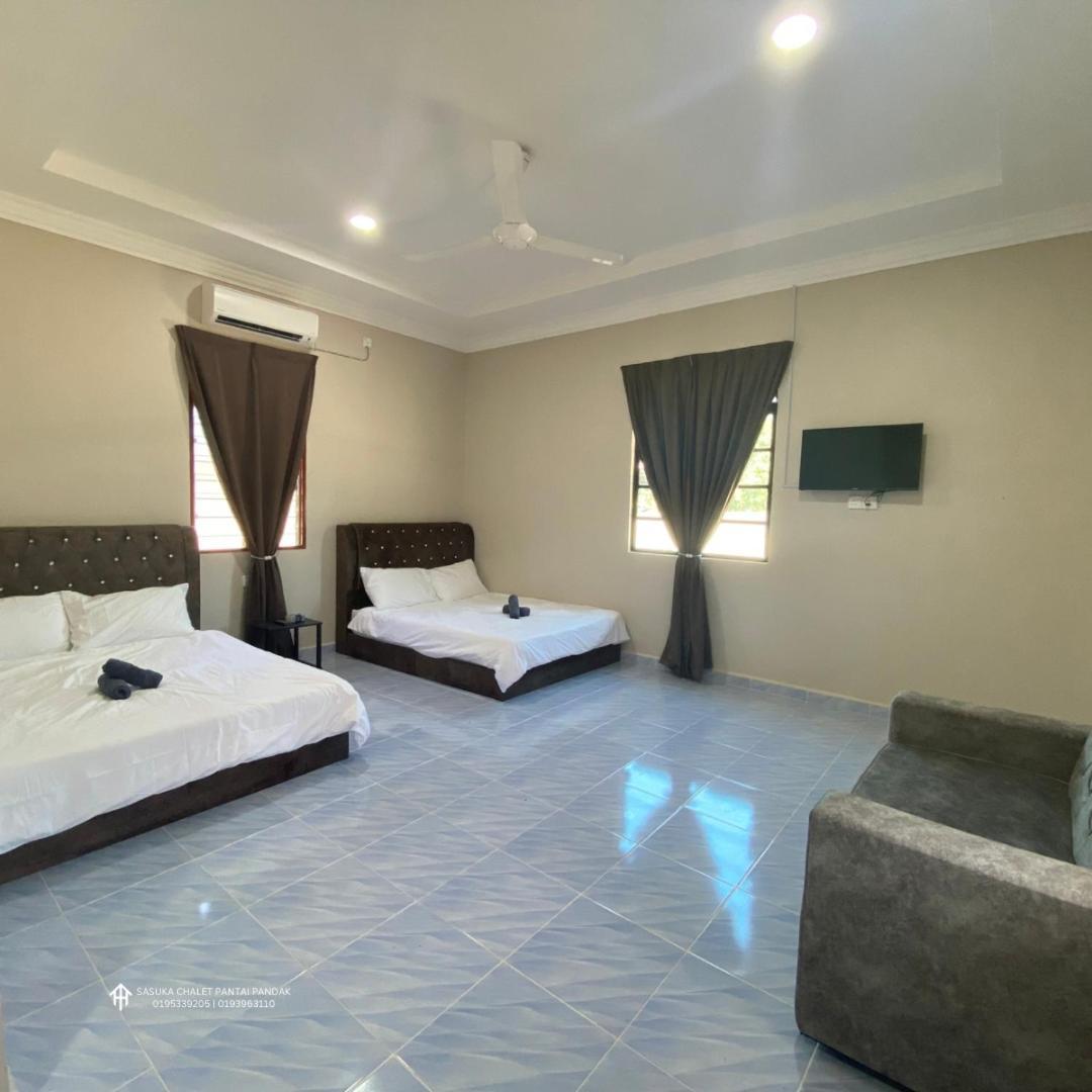 Sasuka Chalet Pantai Pandak 쿠알라트렝가누 외부 사진