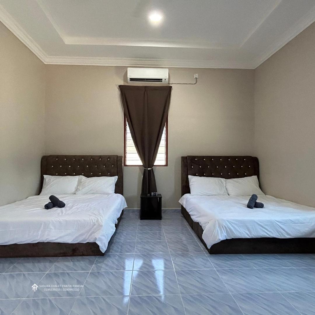 Sasuka Chalet Pantai Pandak 쿠알라트렝가누 외부 사진